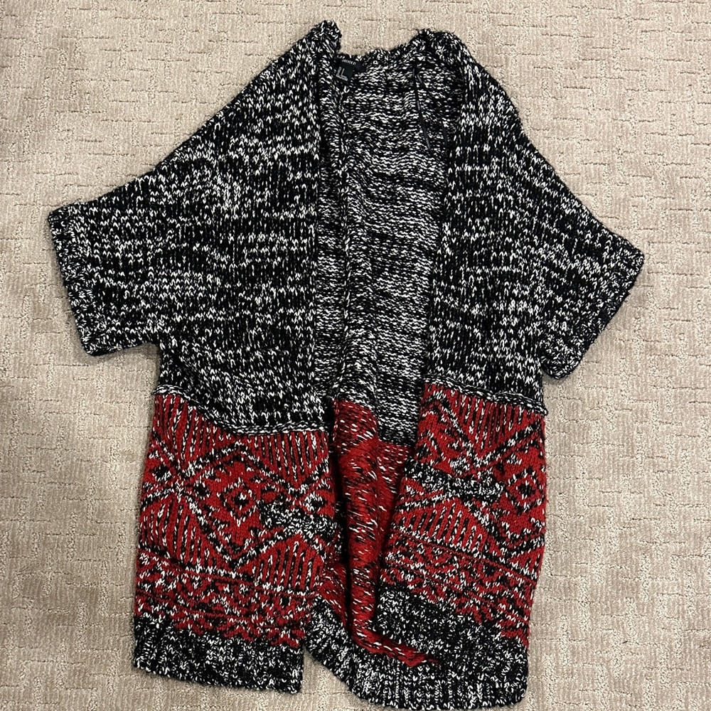Forever 21 Black and Red Knit Cardigan